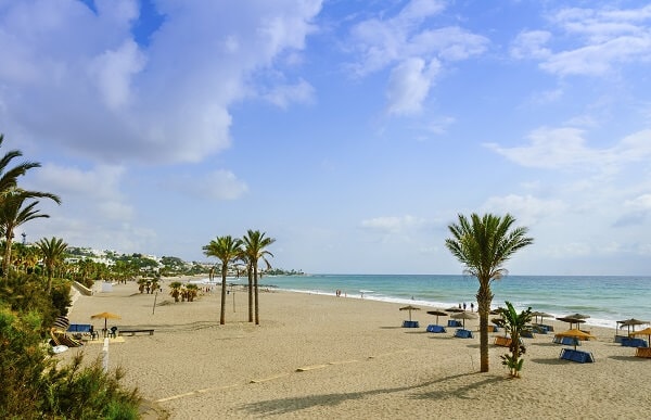 huis kopen vera playa almeria