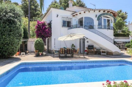 villa for sale in moraira