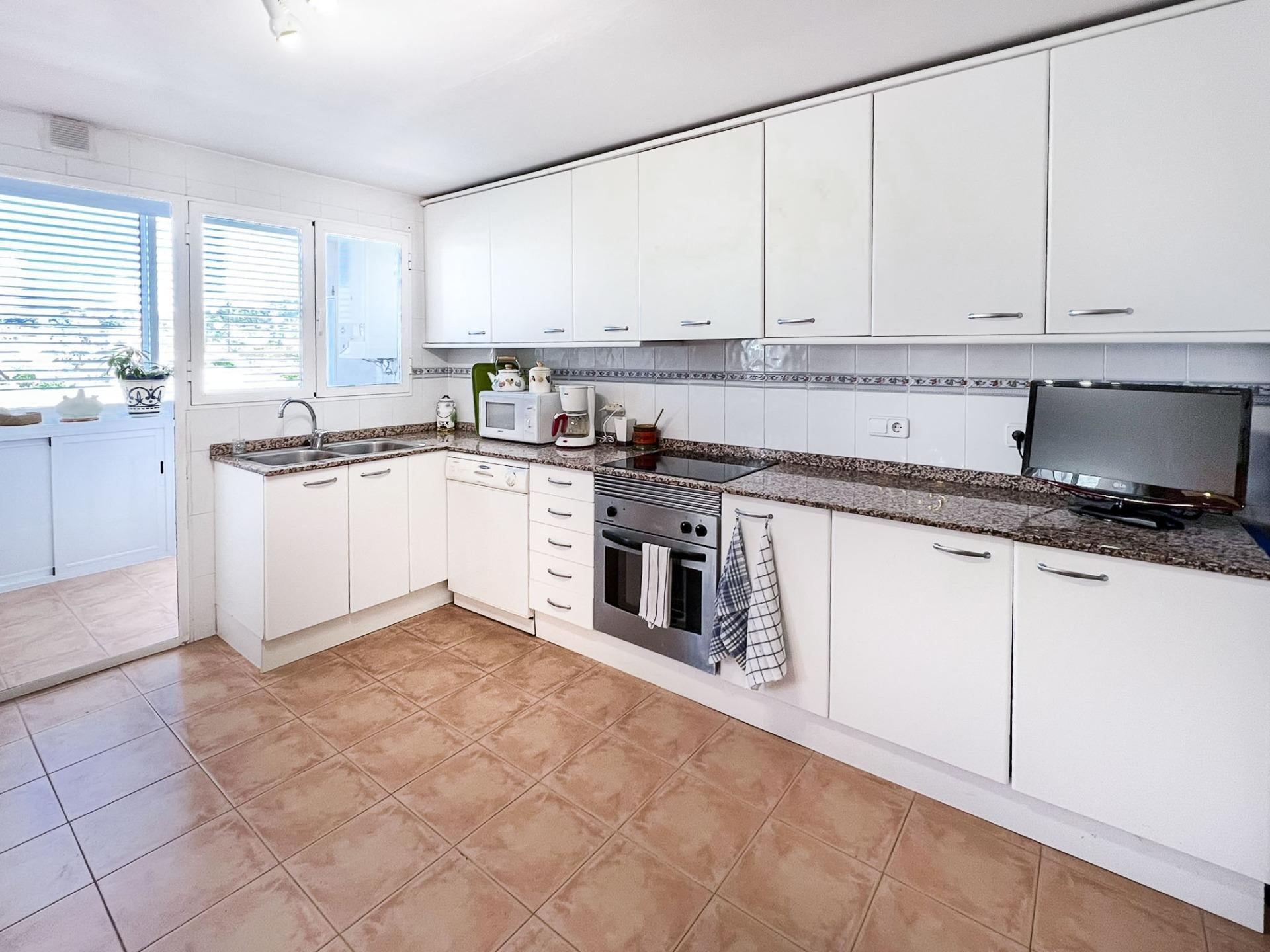 DP-36-AC-0568310244-18