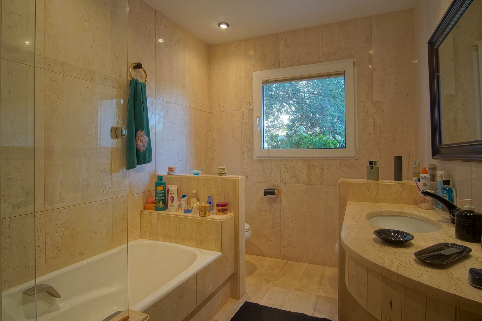 DP-40-C3XY8287DEN-20