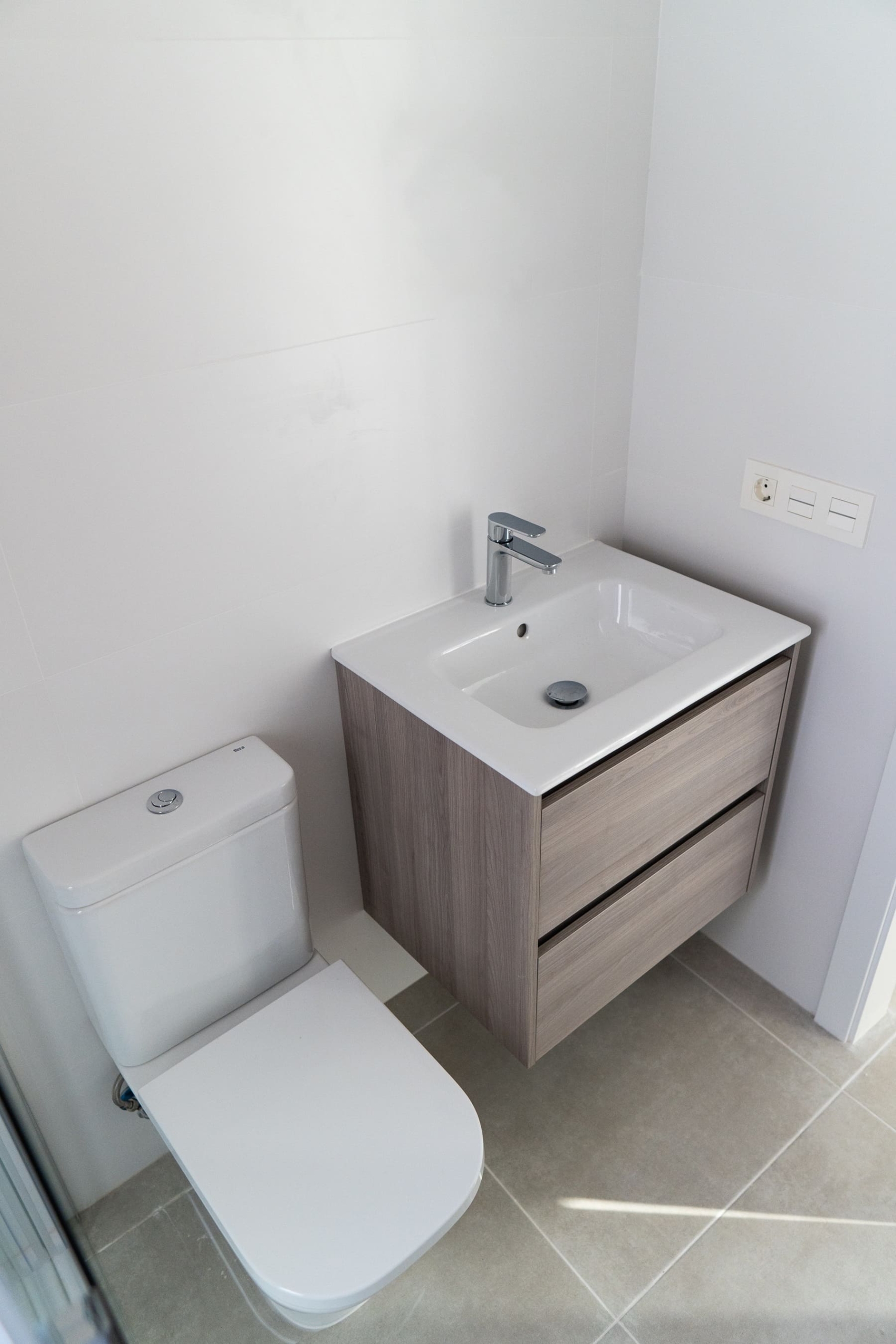 DP-100-10145583-01-5