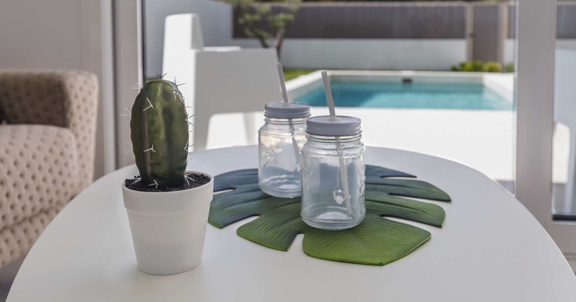 DP-100-11893272-01-10