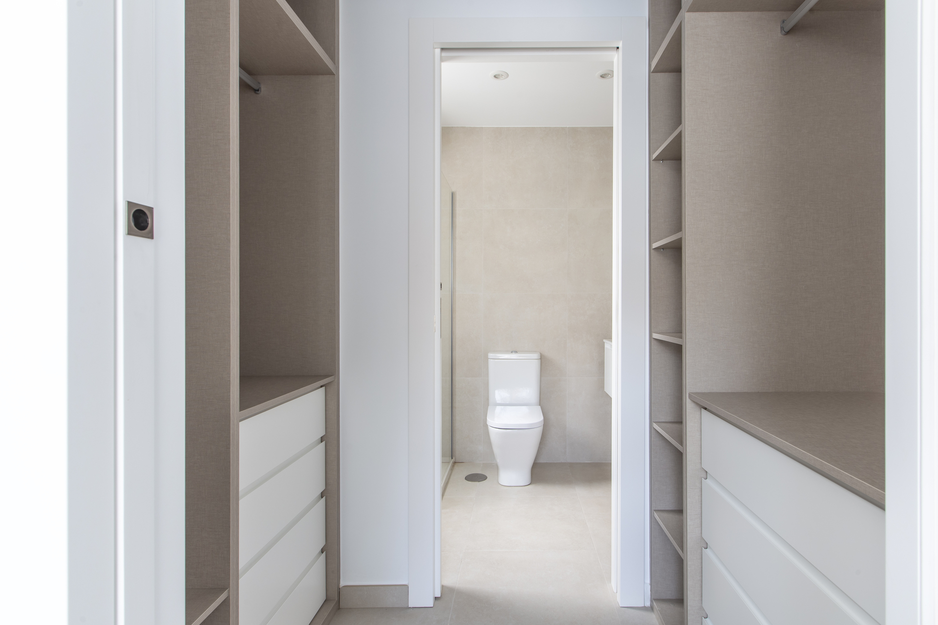 DP-100-11893272-01-15