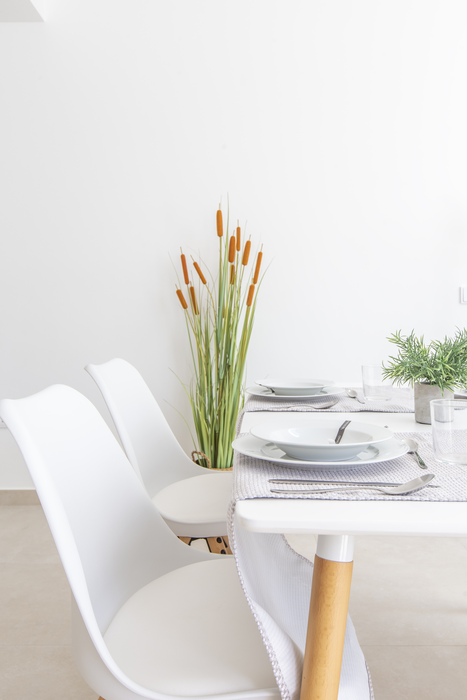 DP-100-11893272-01-6