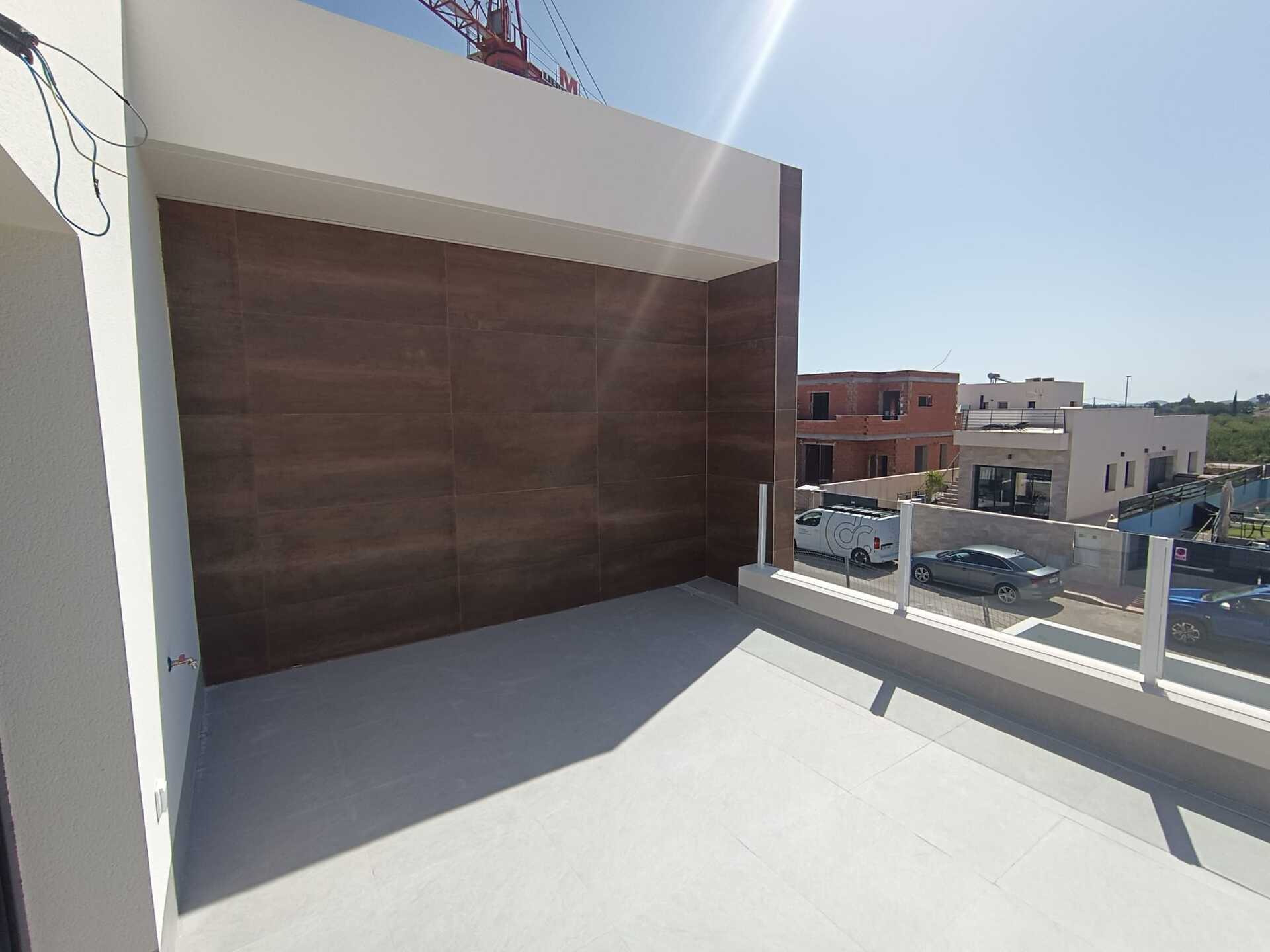 DP-100-17401005-01-15