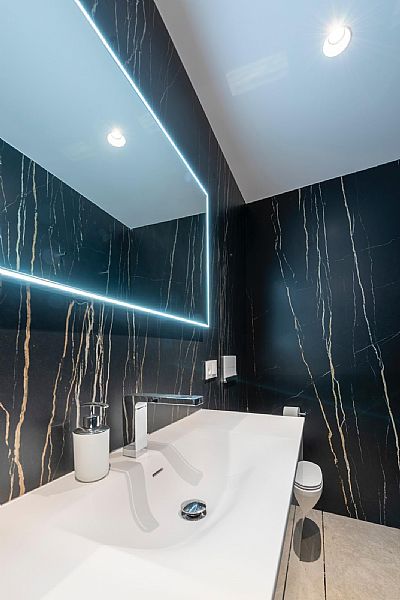 DP-100-18519394-01-13