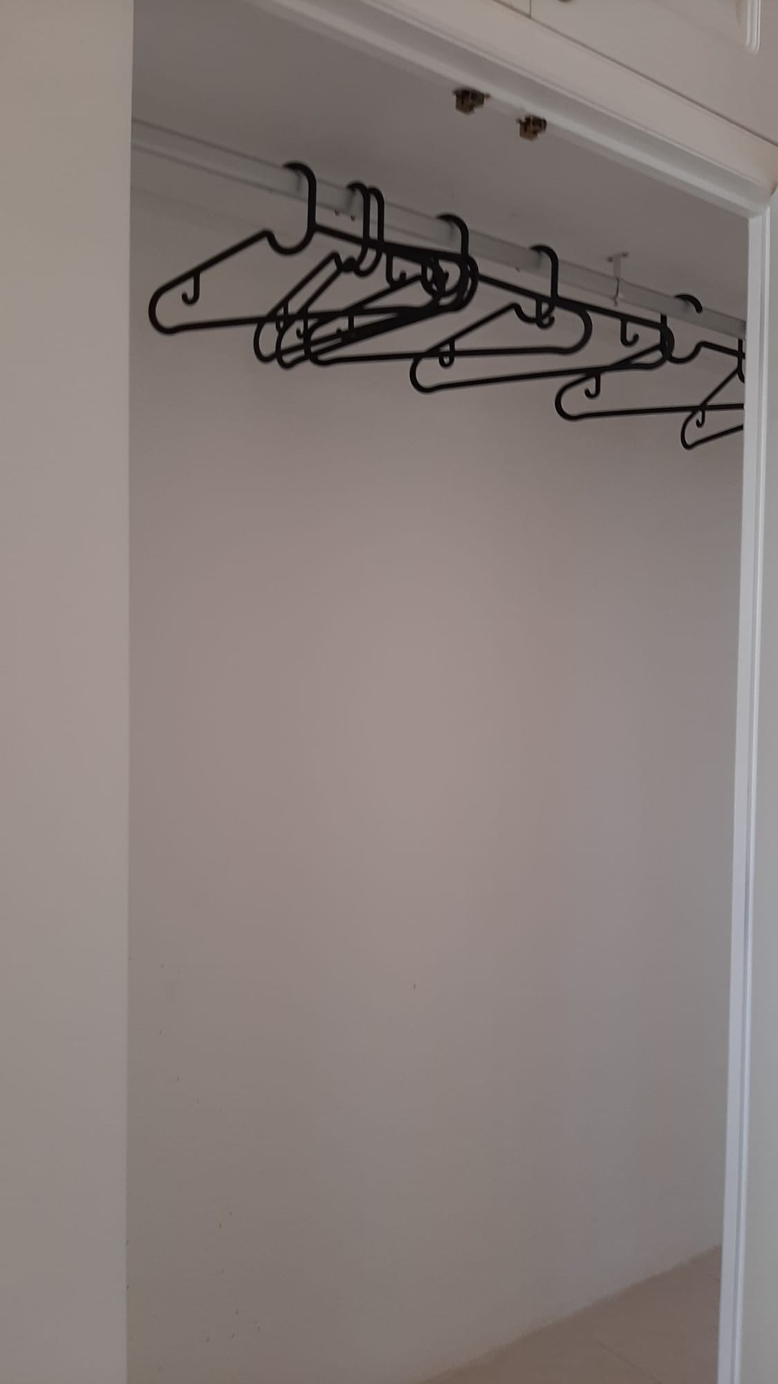 DP-100-21661436-01-13