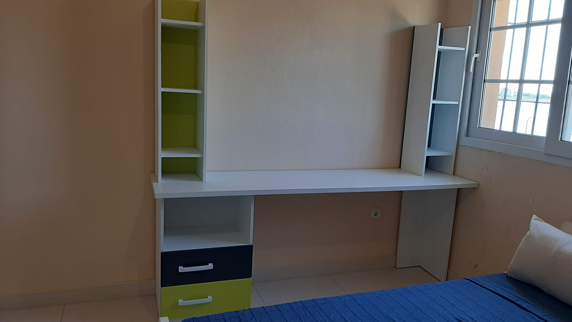 DP-100-21661436-01-18