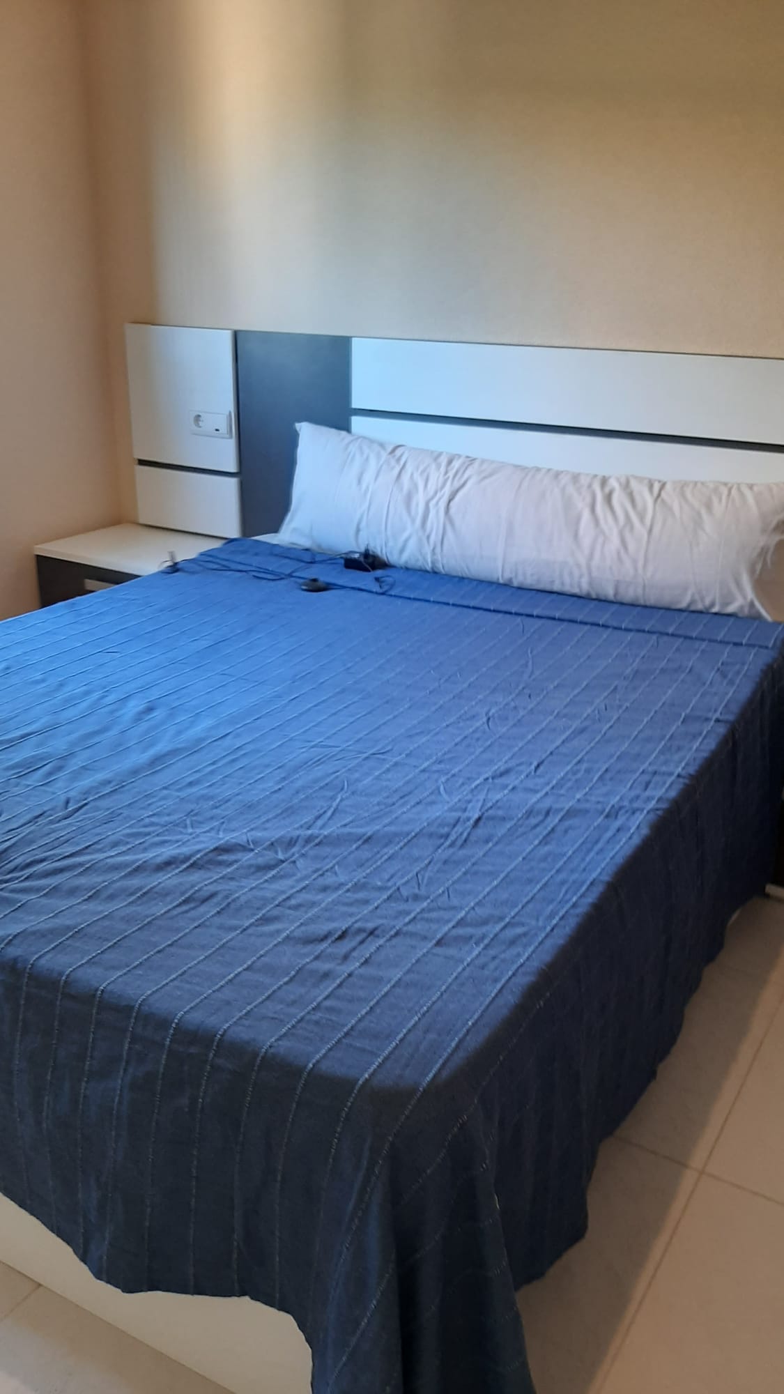 DP-100-21661436-01-21