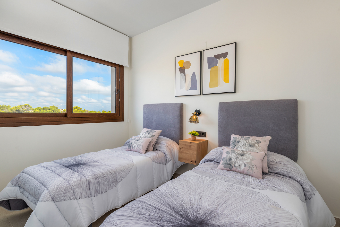 DP-100-23814669-01-16