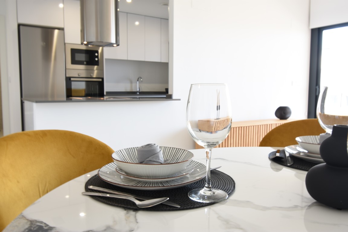 DP-100-24548026-01-15