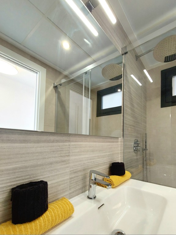 DP-100-24548026-01-20