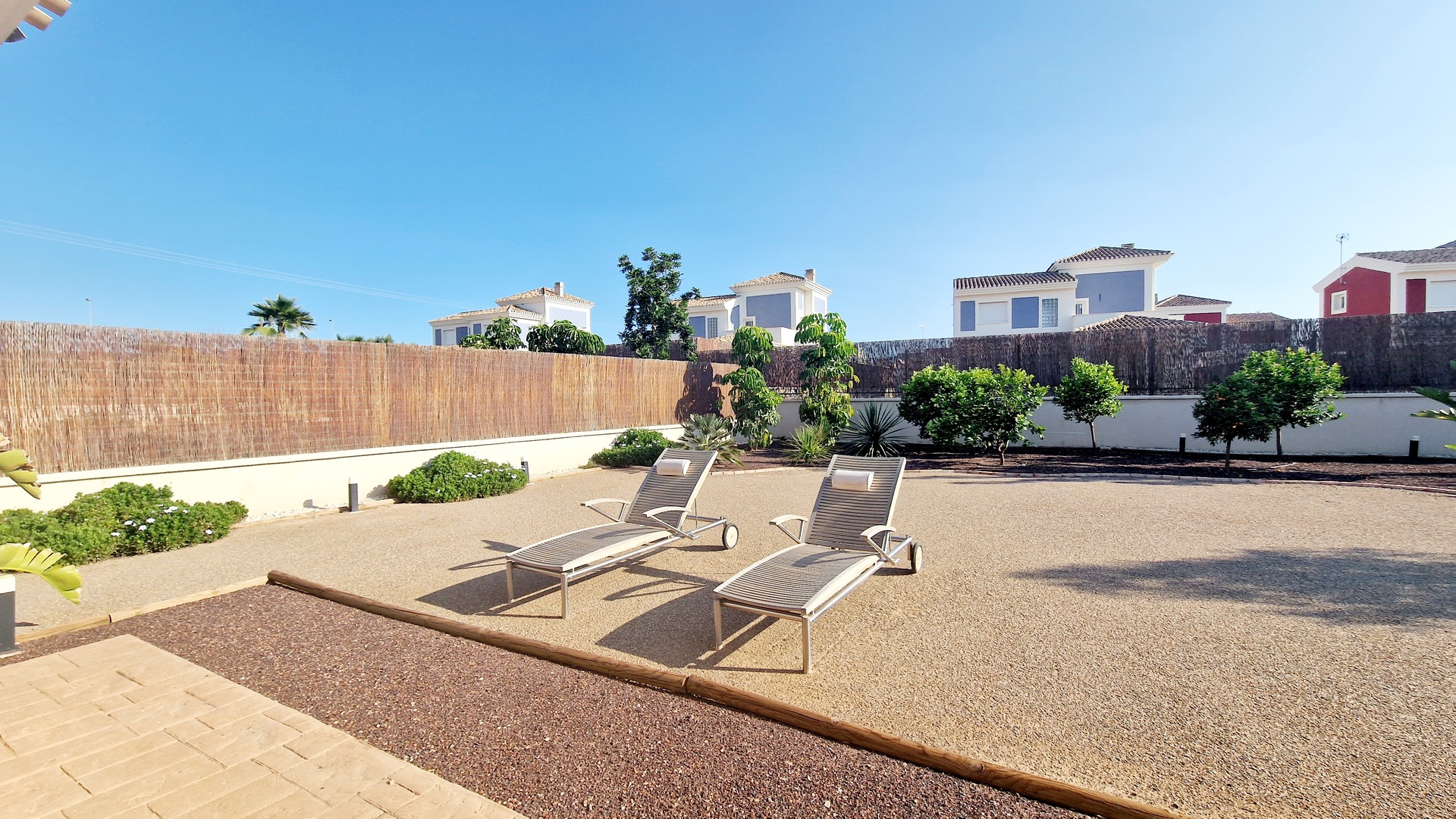 DP-100-25113873-01-14