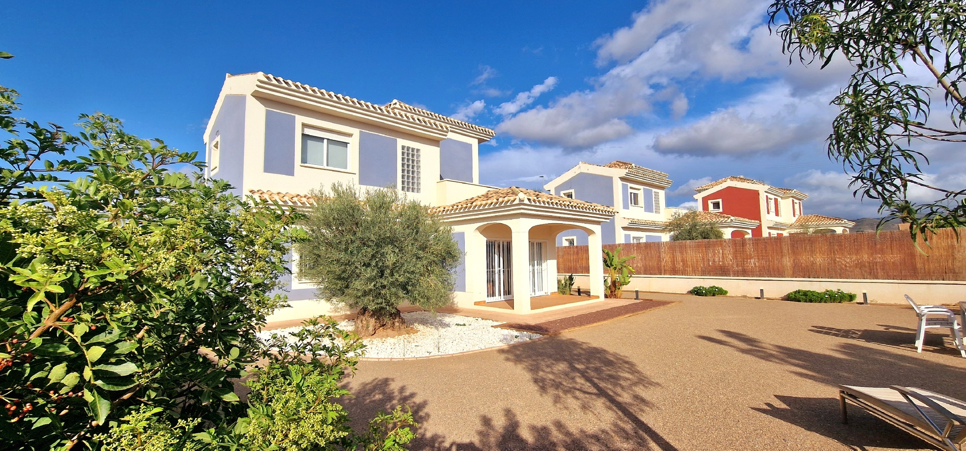 DP-100-25113873-01-22