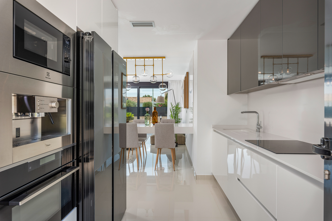 DP-100-30006437-01-22