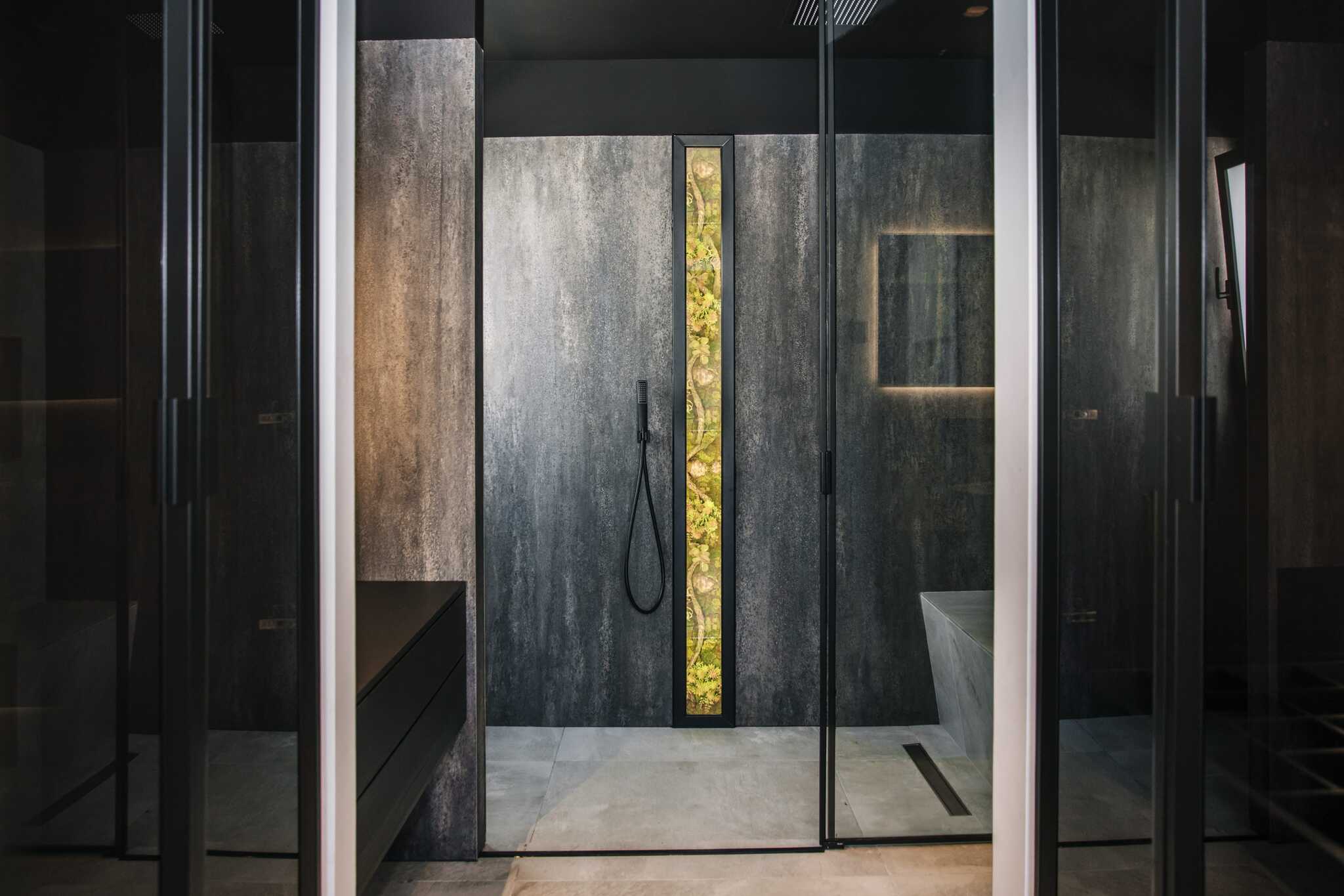 DP-100-34560558-01-15