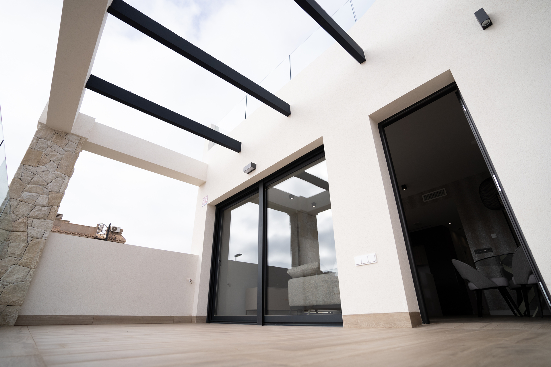 DP-100-35092808-01-15