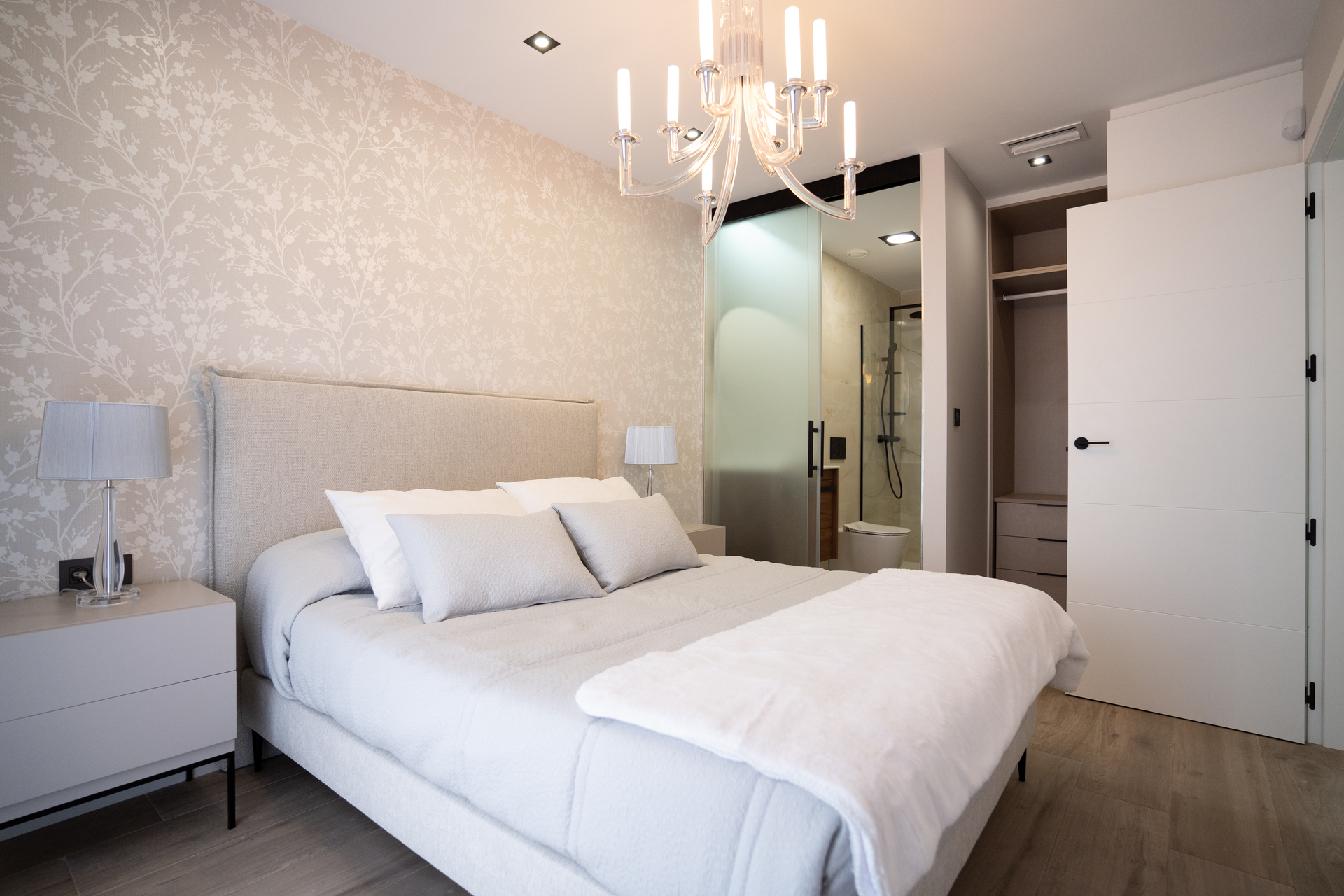 DP-100-35092808-01-8