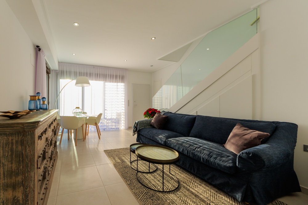 DP-100-38832654-01-10