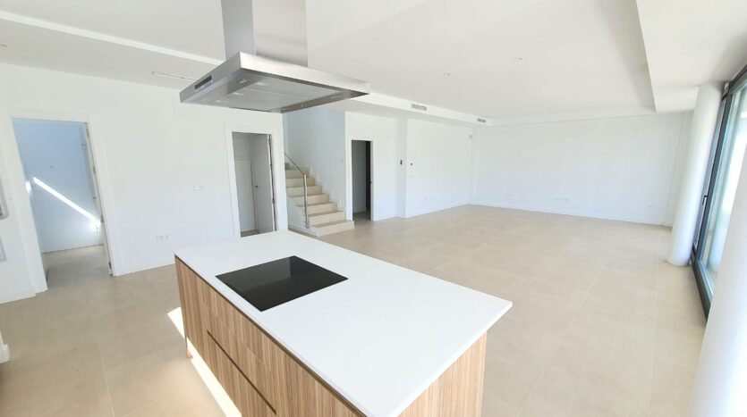 DP-100-41095920-01-20