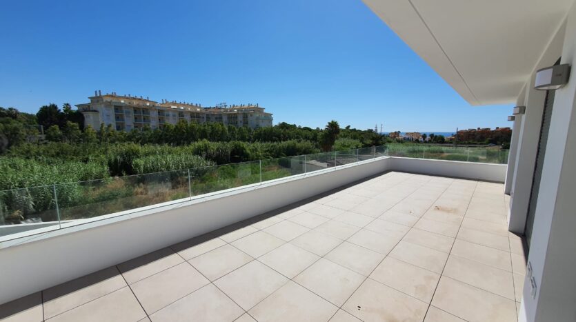 DP-100-41095920-01-23