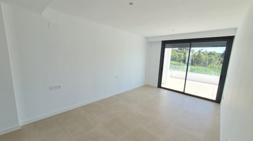 DP-100-41095920-01-4