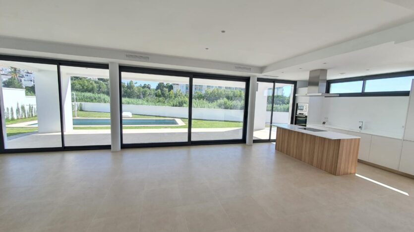 DP-100-41095920-01-9