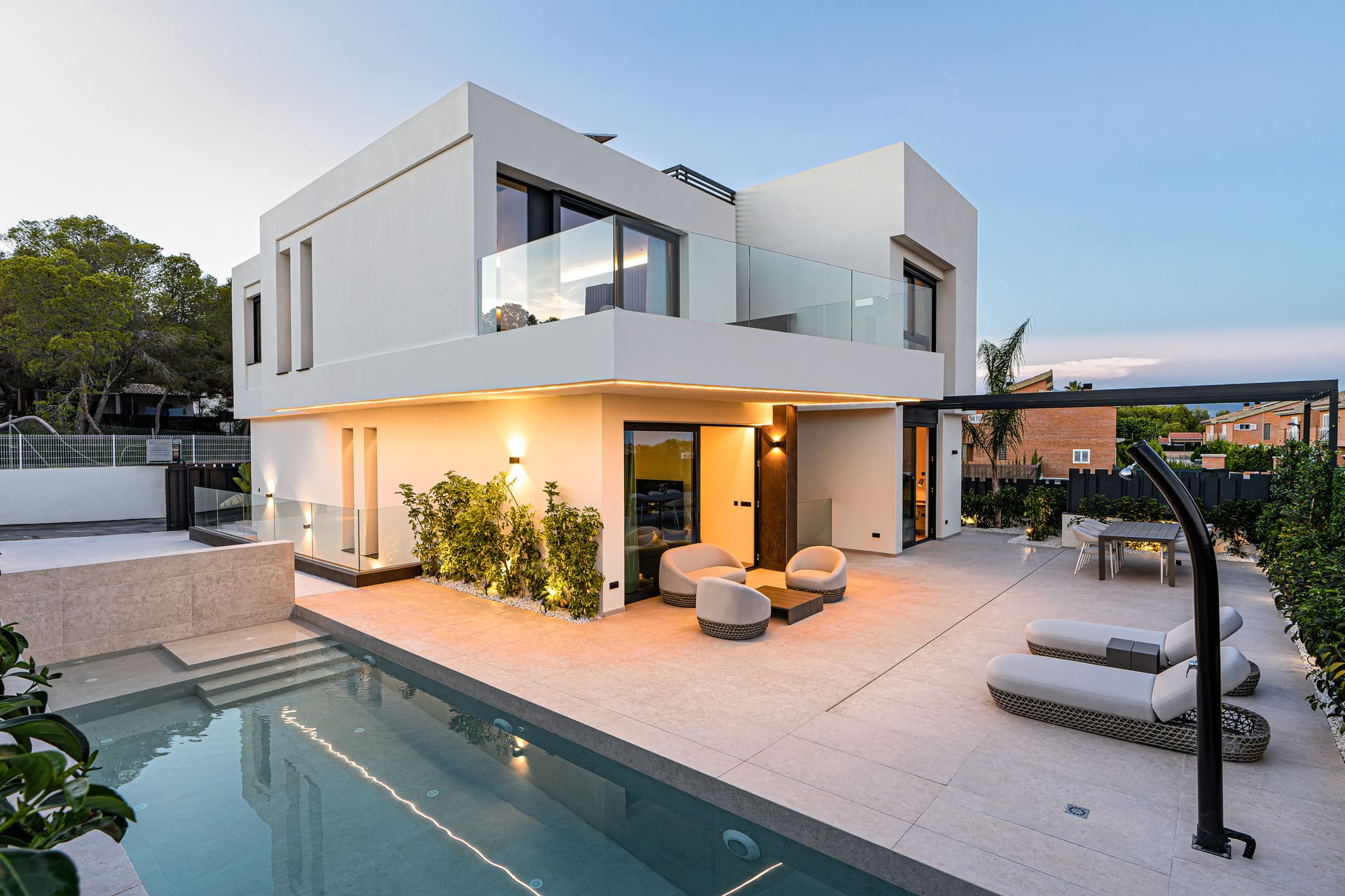 DP-100-45586558-01-1