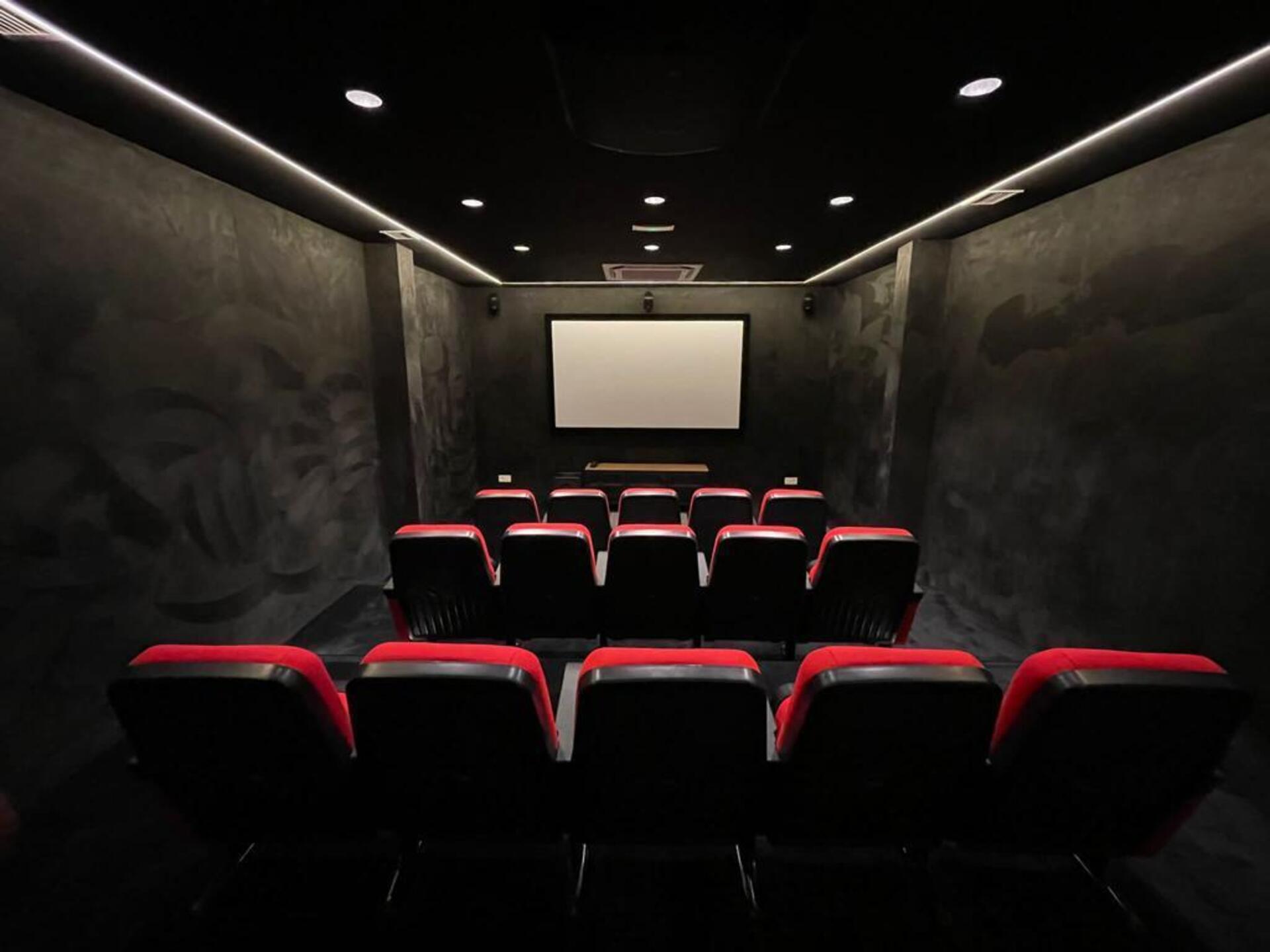 DP-100-49425759-01-19