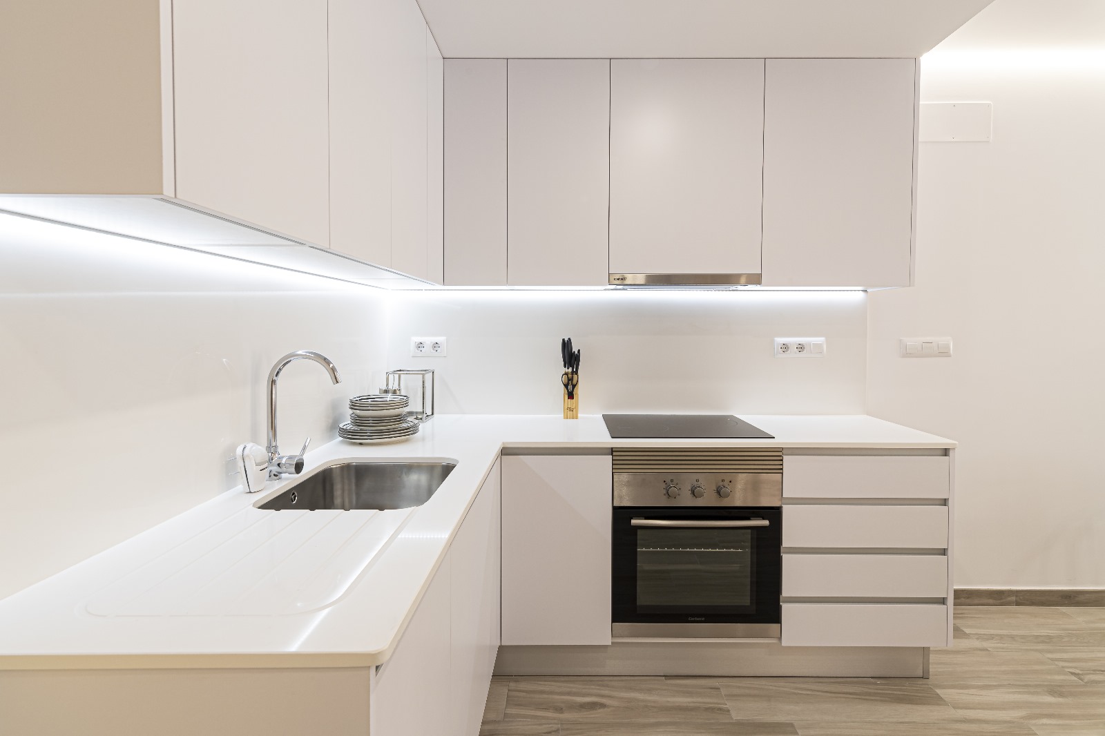 DP-100-51670307-01-10