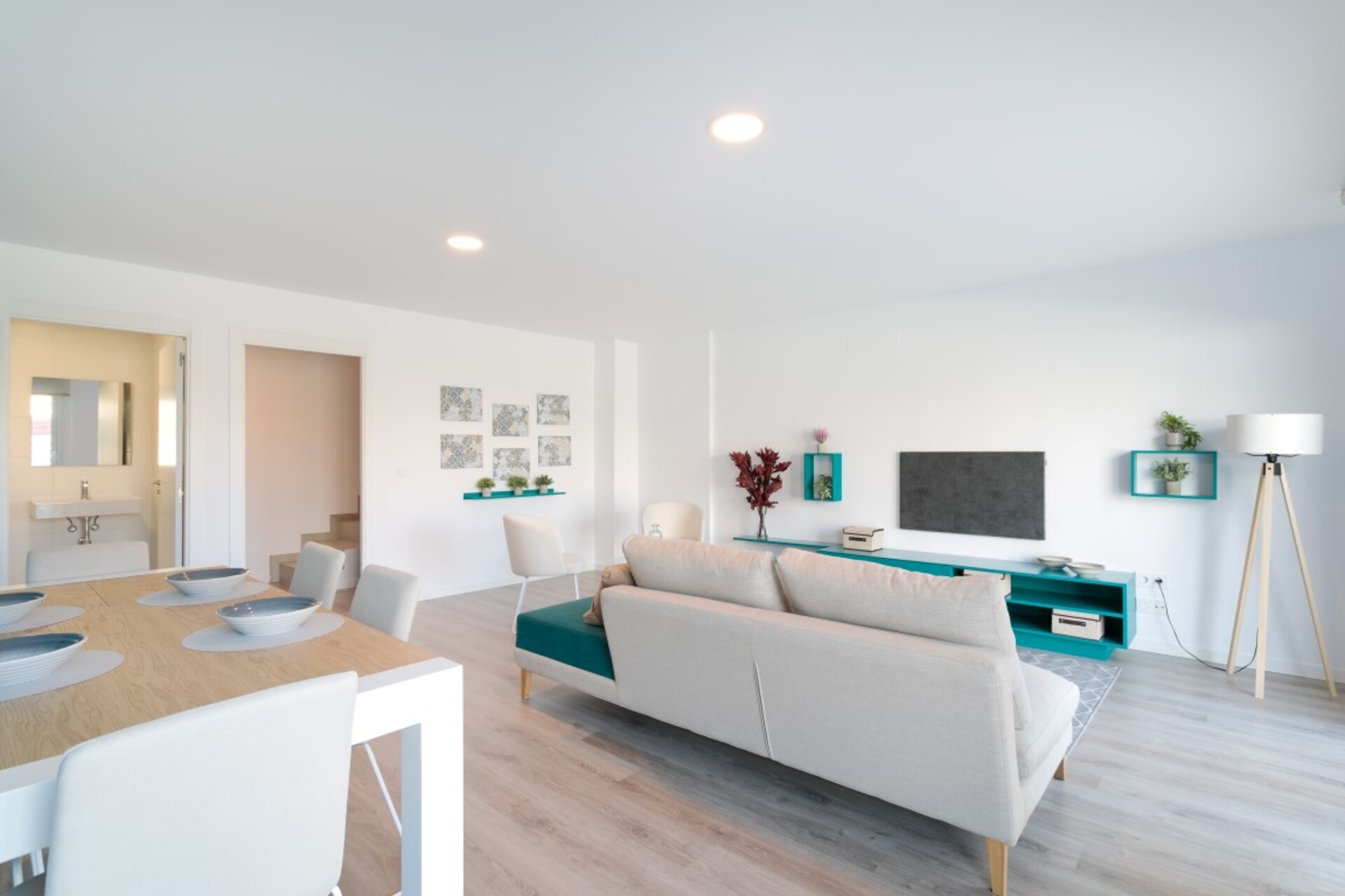 DP-100-52567605-01-6