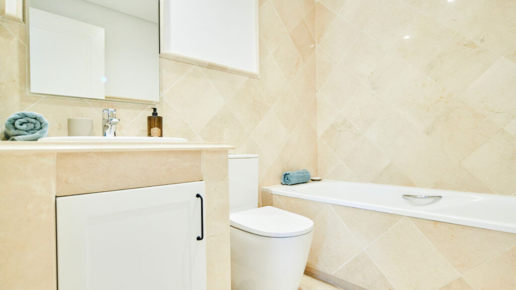 DP-100-54081071-01-16