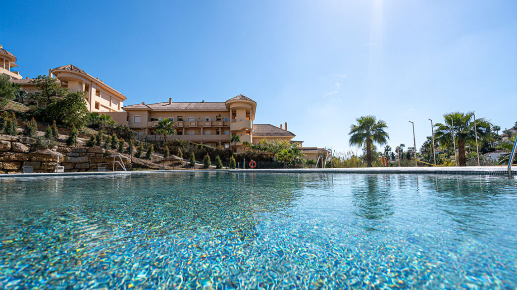 DP-100-54081071-01-3