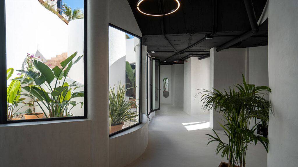 DP-100-54081071-01-6