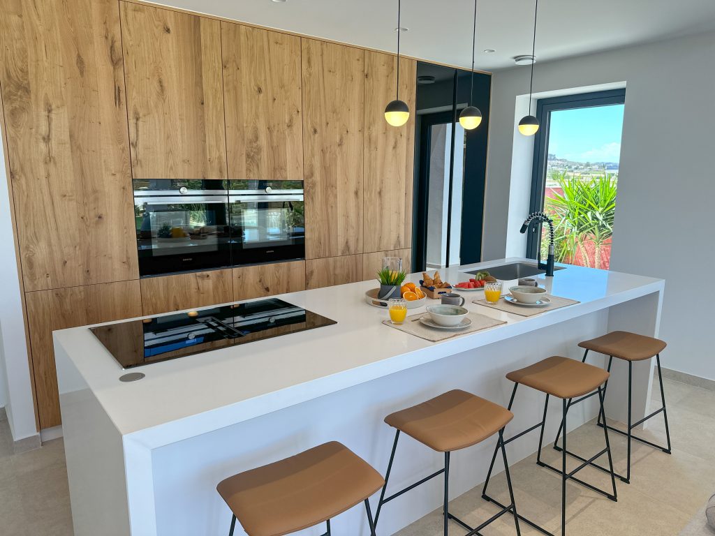 DP-100-54406167-01-17