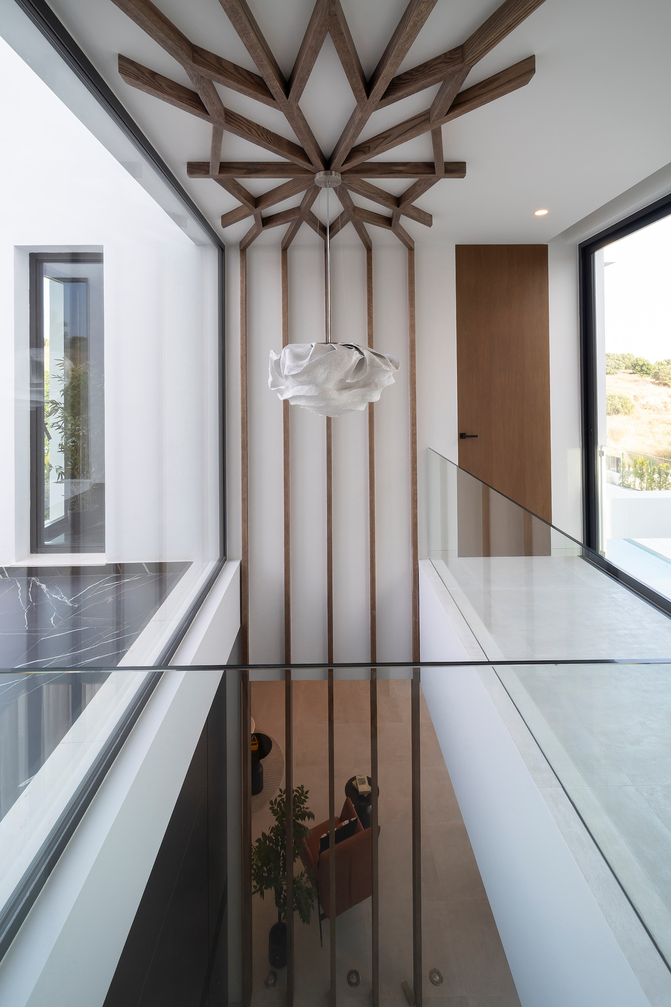 DP-100-55349019-01-17