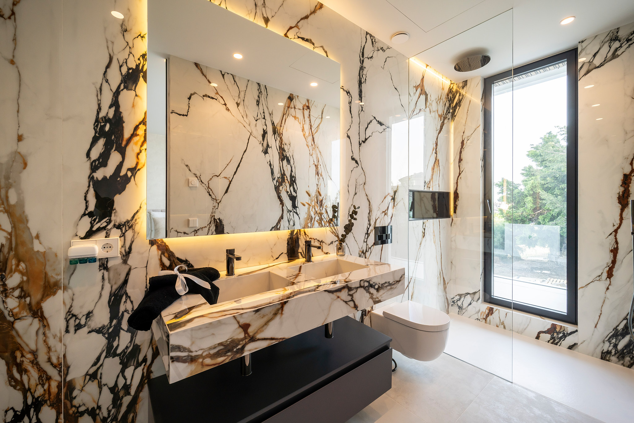 DP-100-55349019-01-22