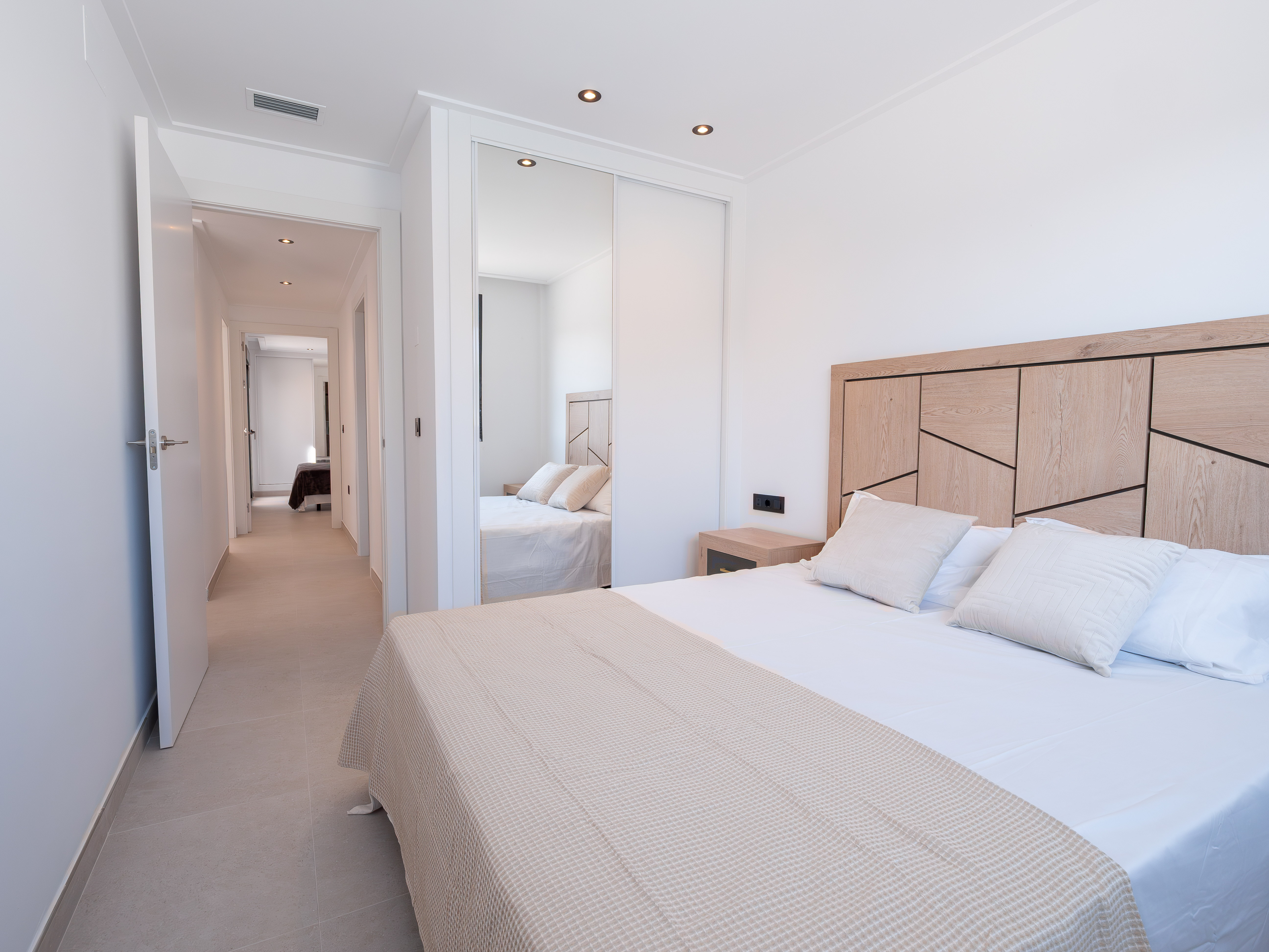 DP-100-55831304-01-5