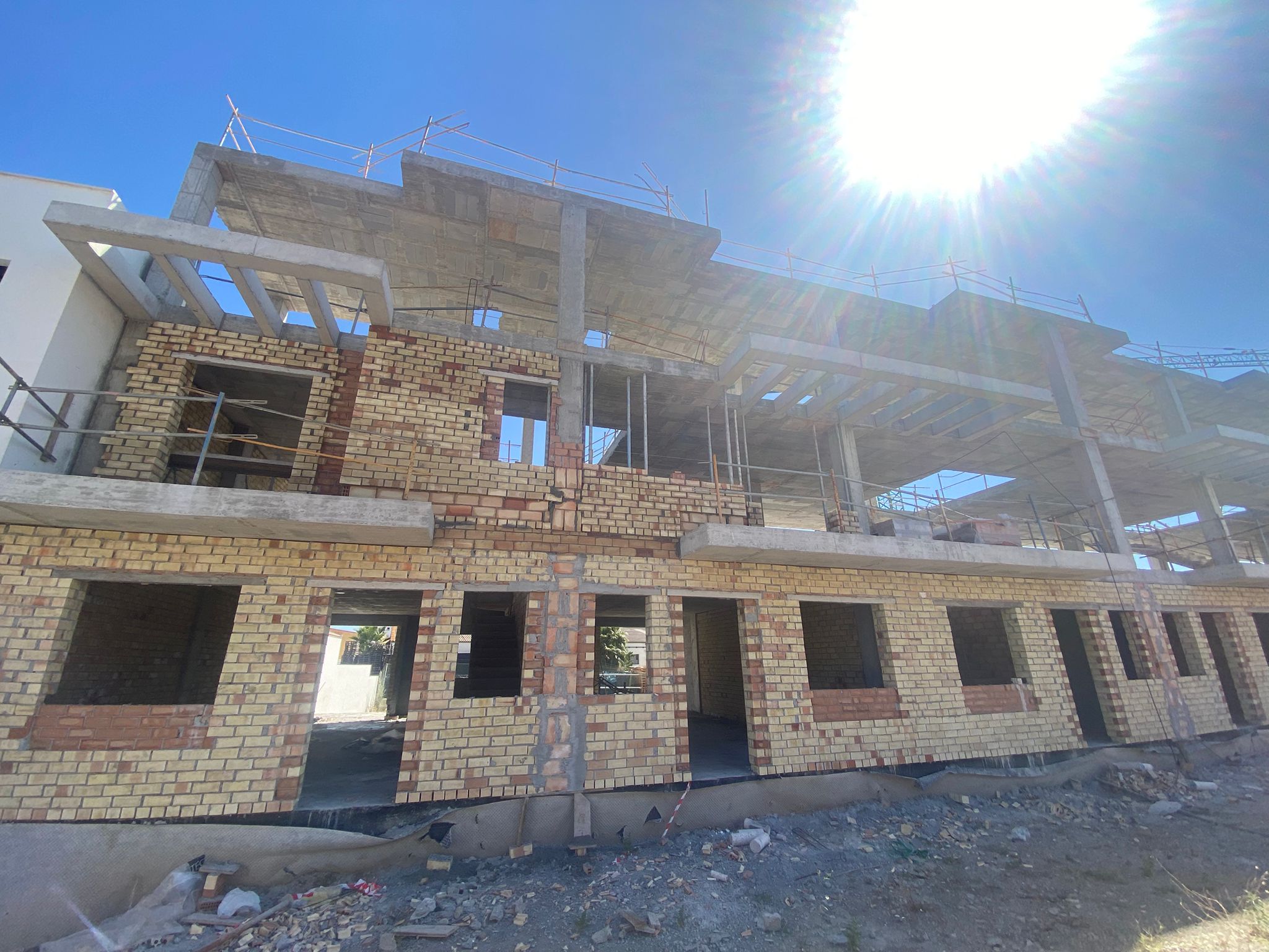 DP-100-58338554-01-10