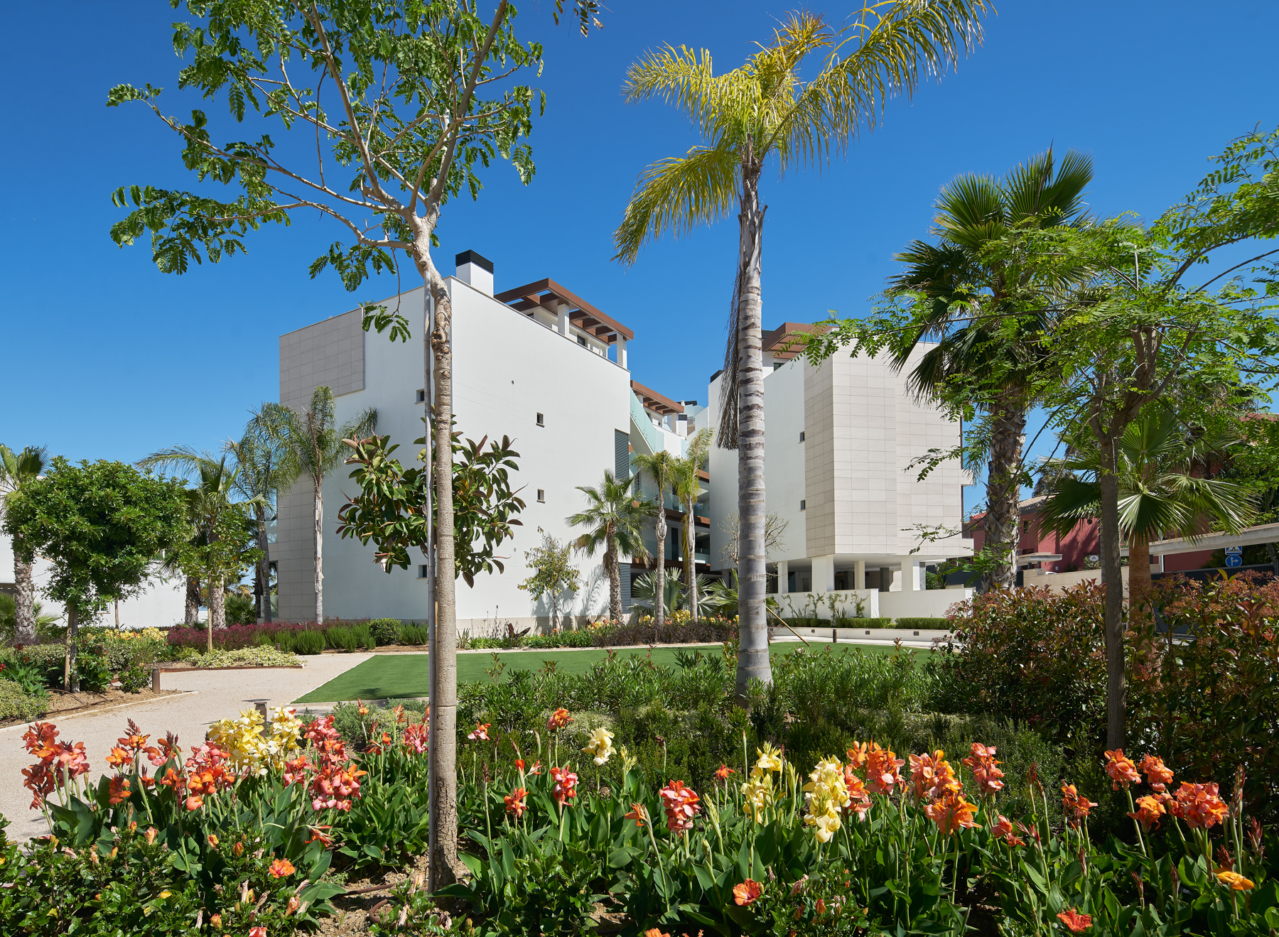 DP-100-60578286-01-13