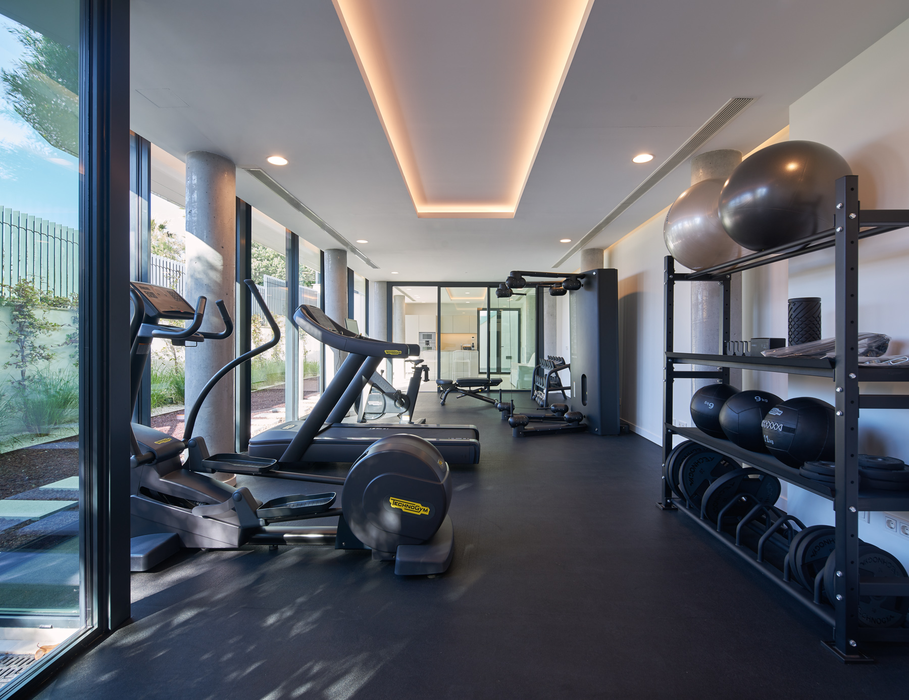 DP-100-60578286-01-6