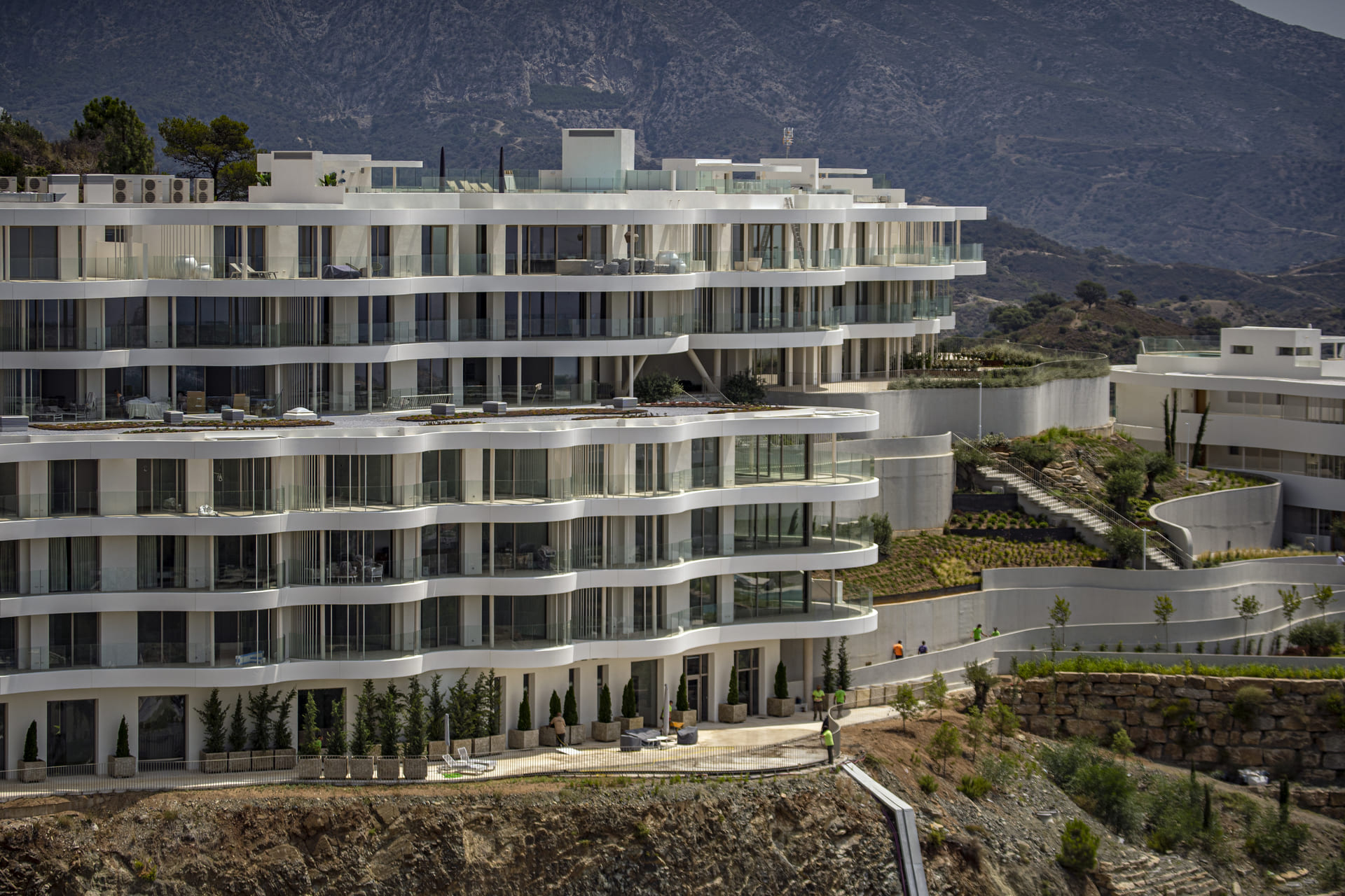 DP-100-62634215-05-5