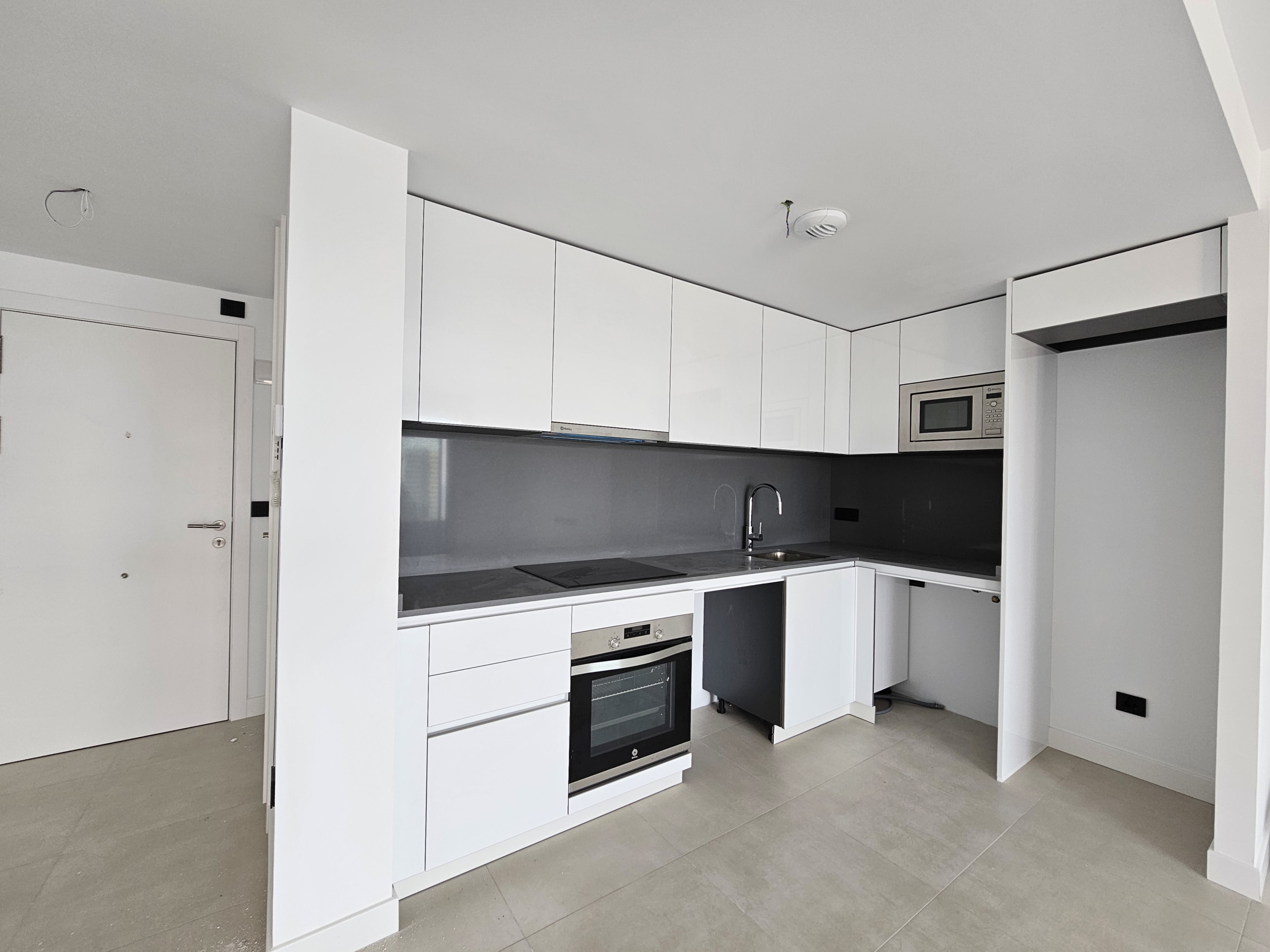 DP-100-77351955-01-17