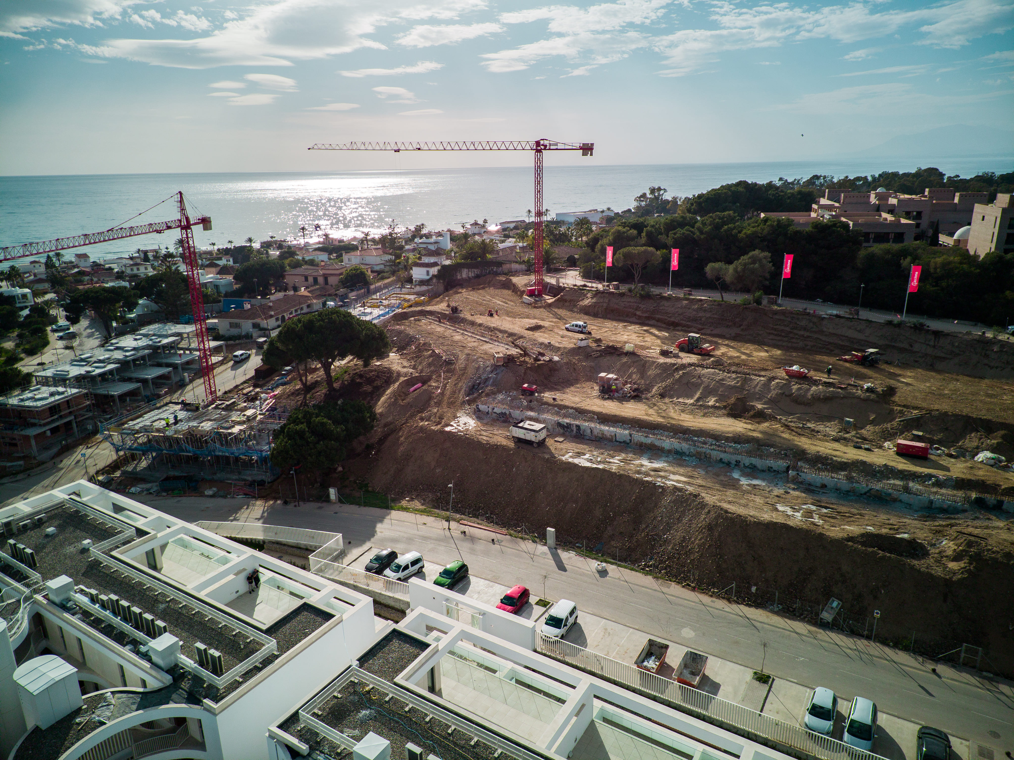 DP-100-79475444-01-14