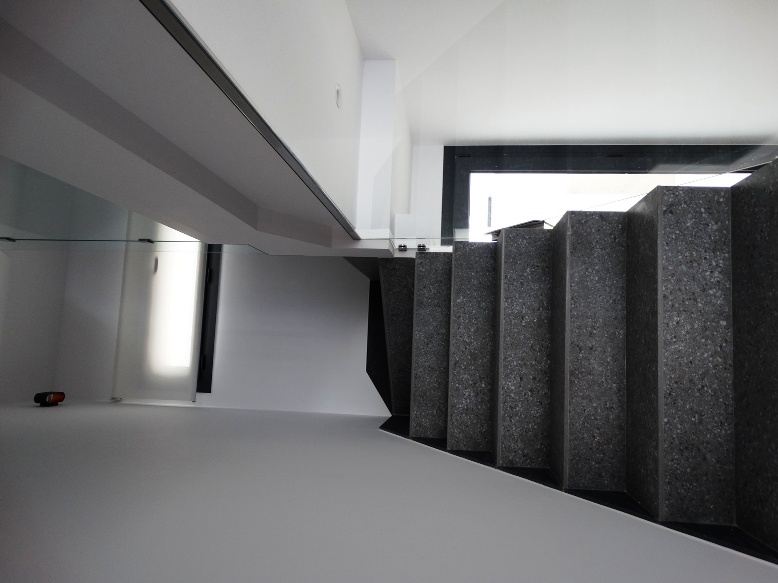 DP-100-83957554-01-17