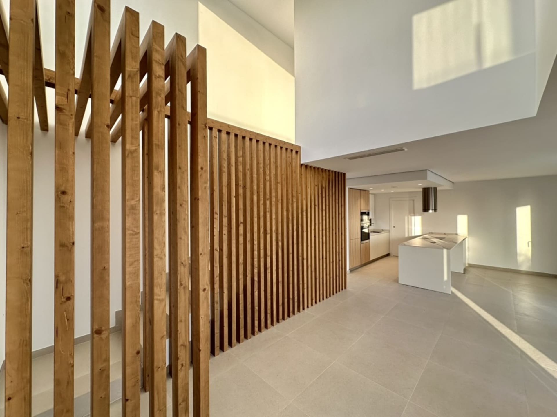 DP-100-86656530-01-14