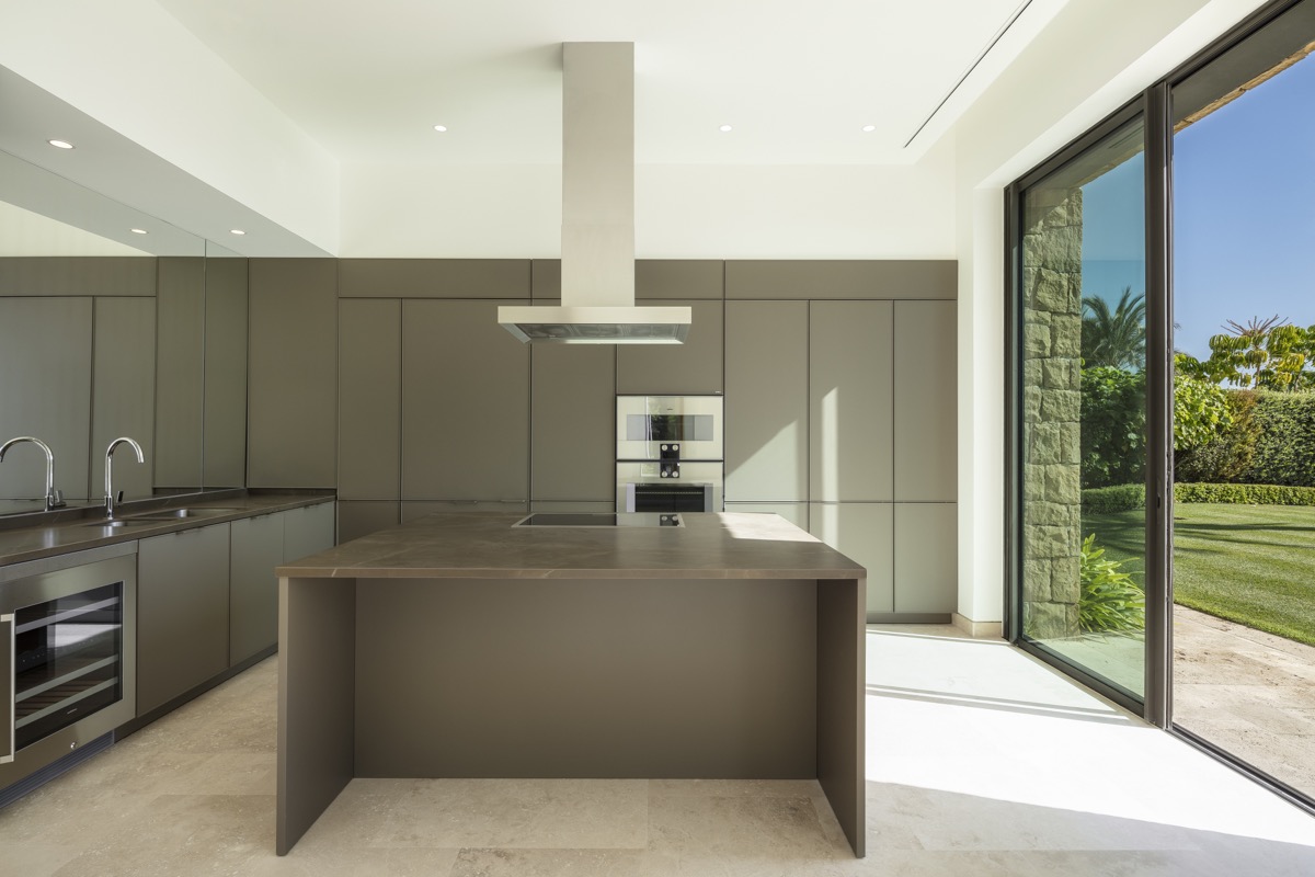 DP-100-87191569-01-16