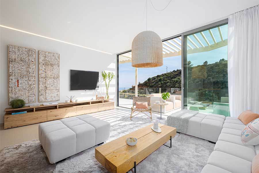 DP-100-94201508-01-14