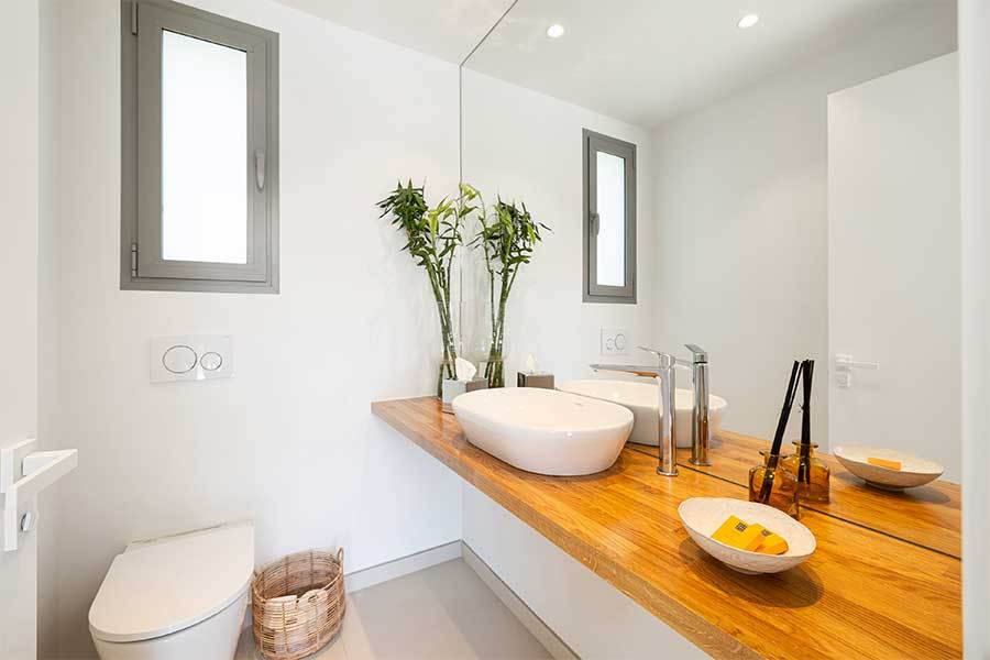 DP-100-94201508-01-20