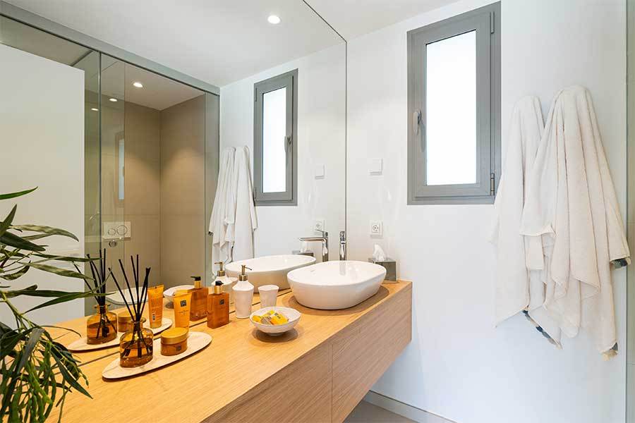 DP-100-94201508-01-22